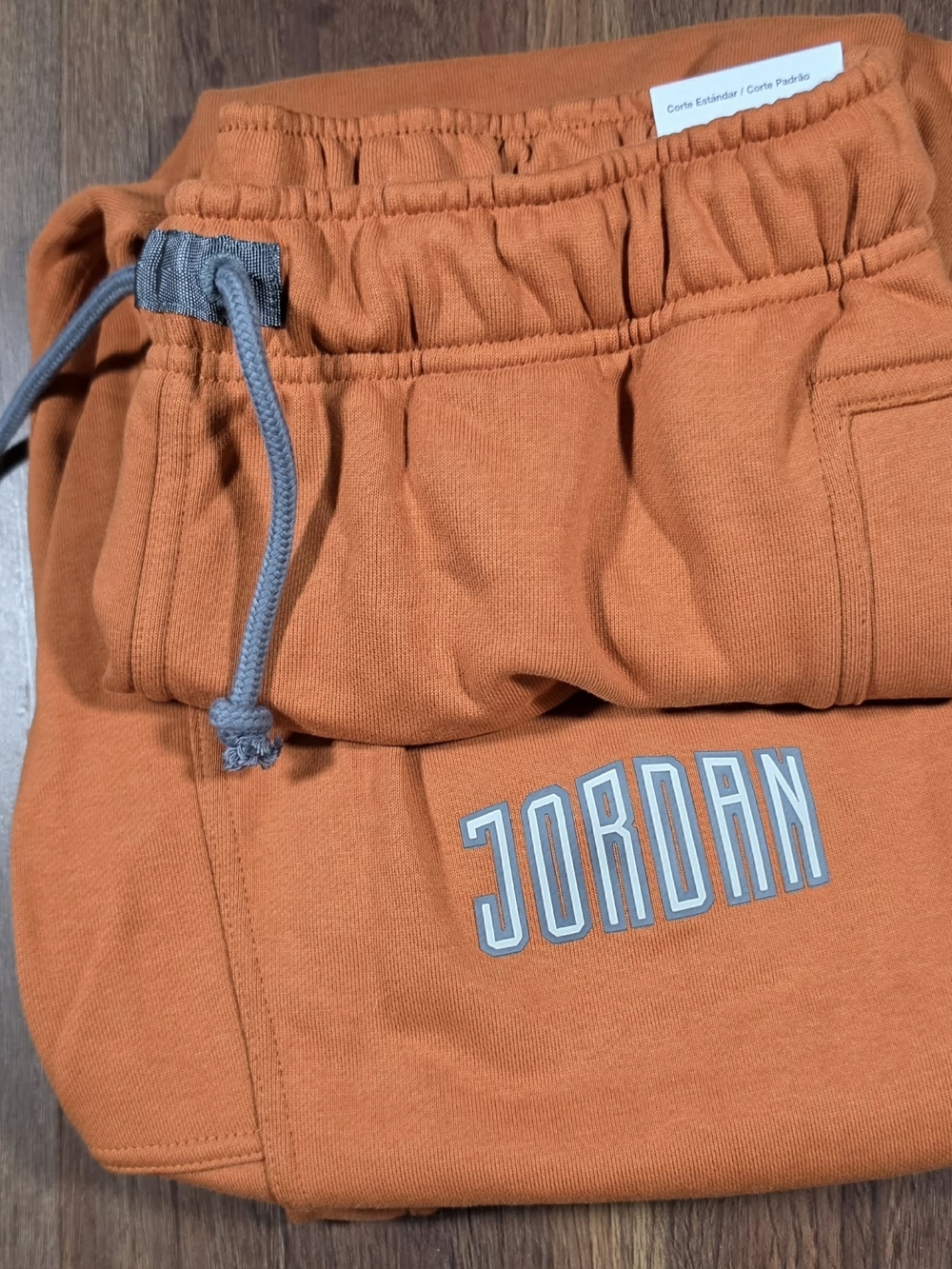Nike Jordan Essentials Statement Fleece Sweatpants Orange Men's Size Medium NWT